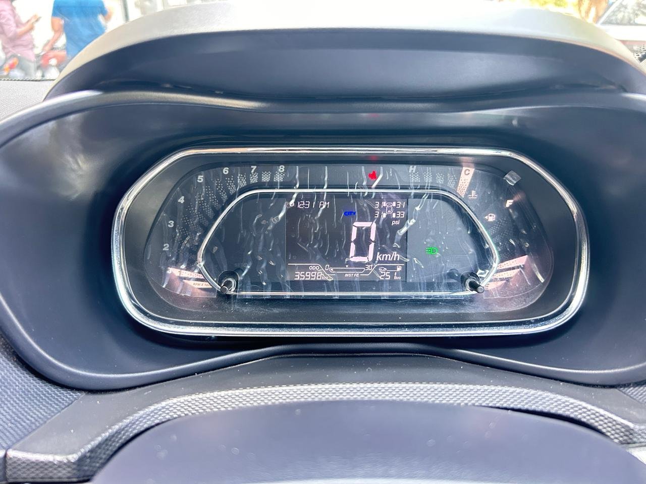 Nexon XZ+Sunroof